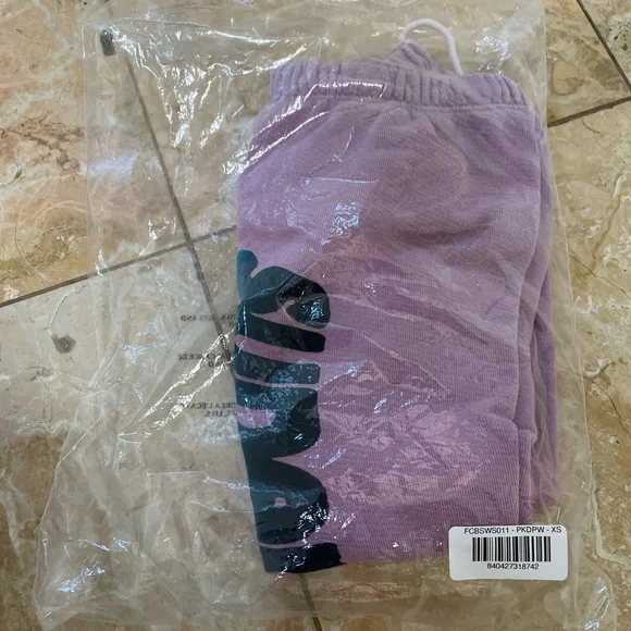 Freecity supershop pink dust powder shorts XS…..New in packaging~